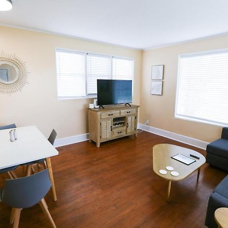 Centrally Located Efficiency One Mile To The Beach! Jacksonville Beach Exterior foto