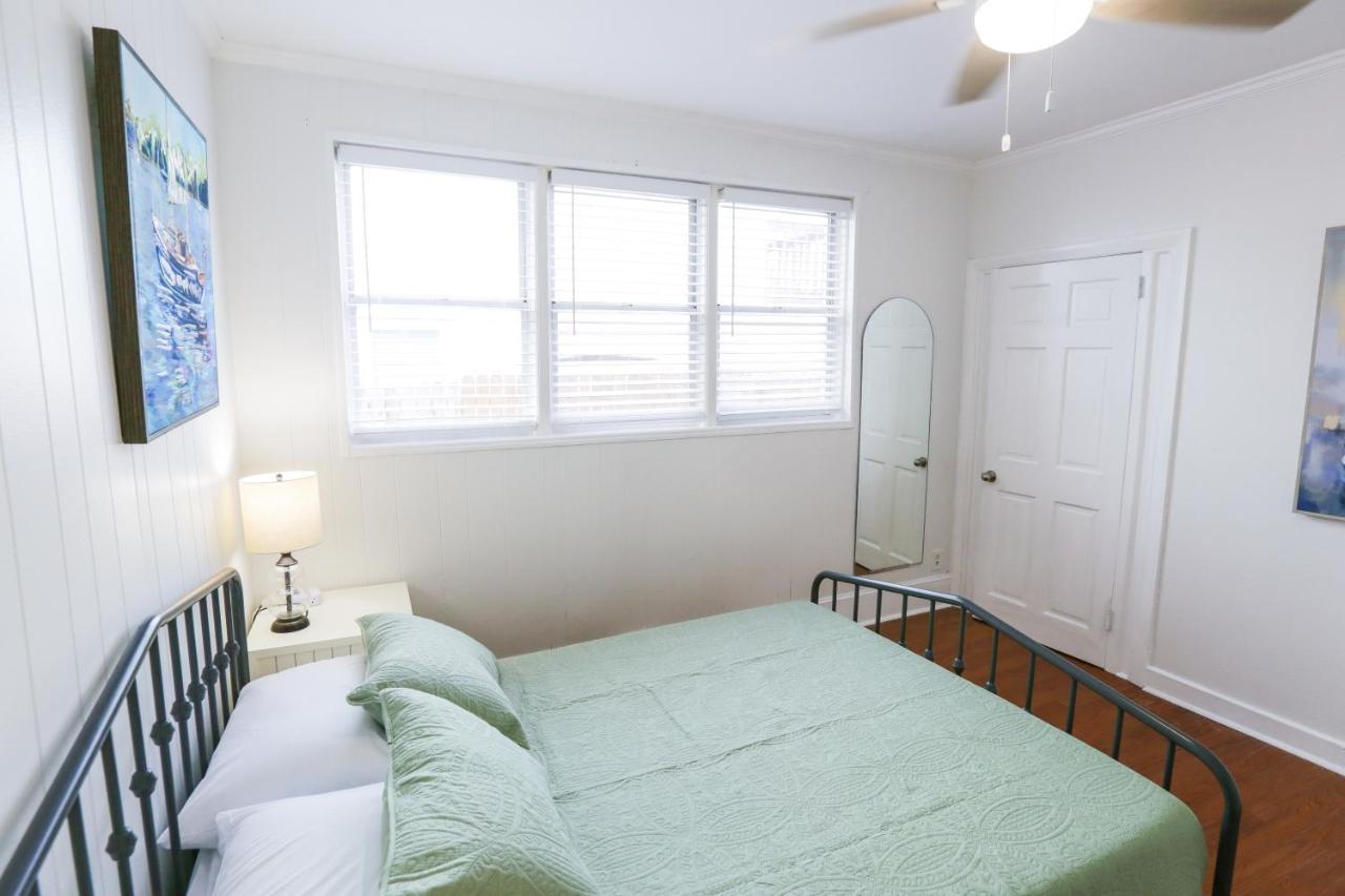 Centrally Located Efficiency One Mile To The Beach! Jacksonville Beach Exterior foto